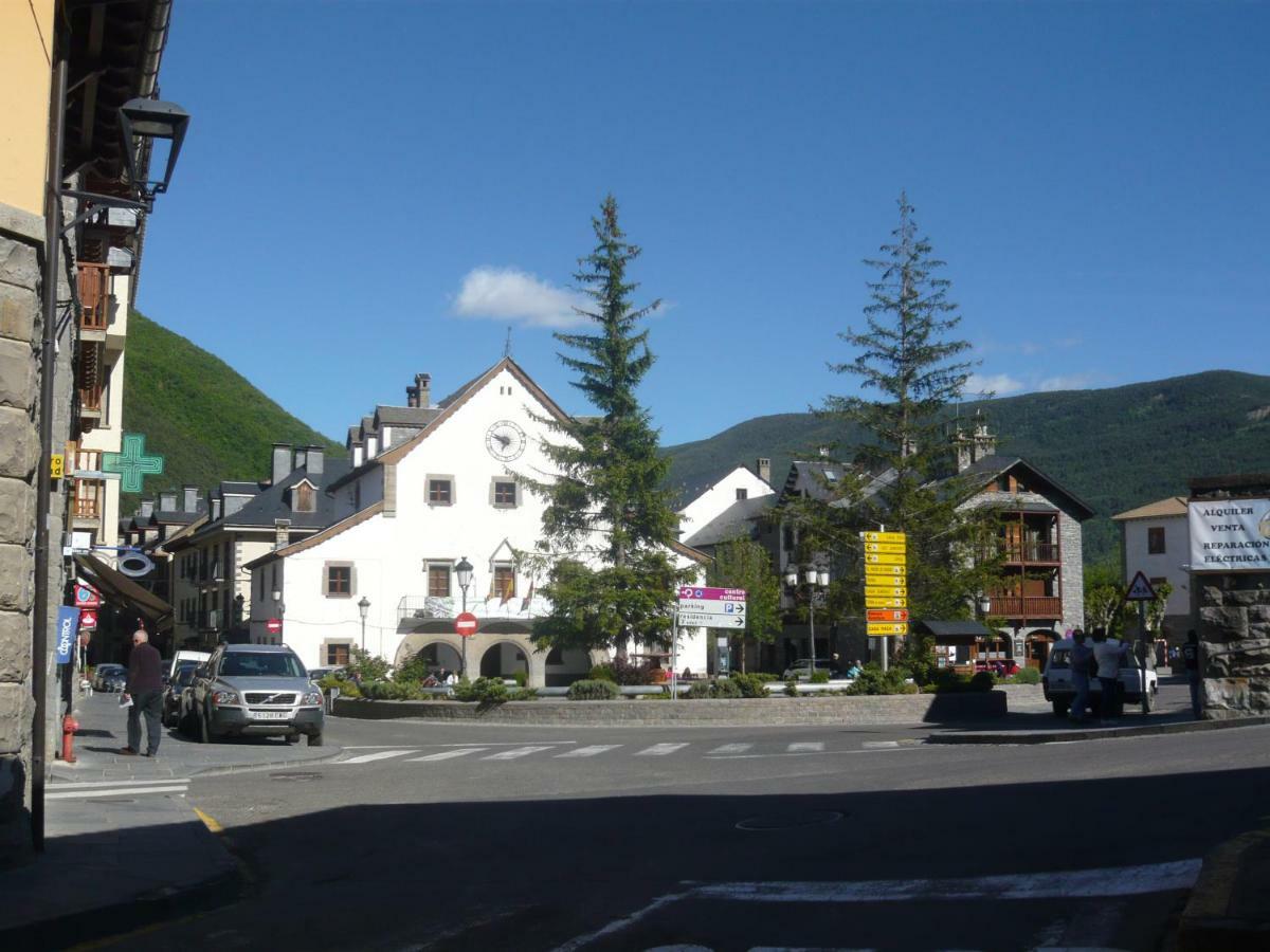 Ferienwohnung Biescas-Pirineo-Relax Exterior foto