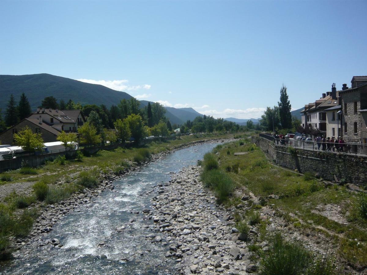 Ferienwohnung Biescas-Pirineo-Relax Exterior foto